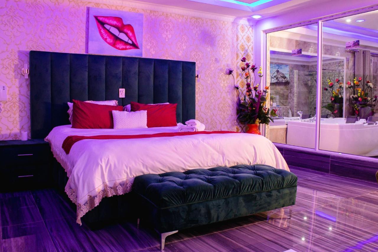 Gold Crown International Hotel Johannesburg Zewnętrze zdjęcie